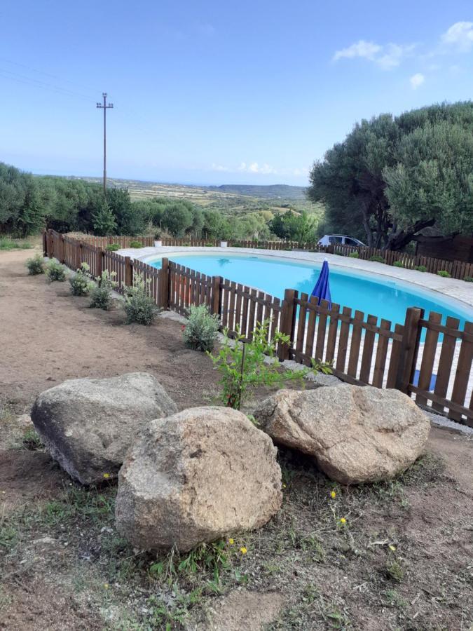 Gli Olivastri Con Piscina,Solarium, Vista Mare ,Sole -Mare E Tanta Natura ,Climatizzatore,Wifi Алиенту Екстериор снимка